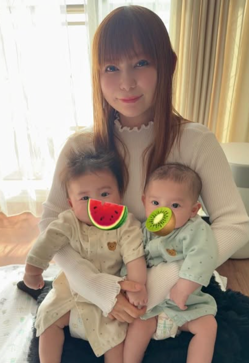 中川翔子、双子と寄り添う近影に反響　「心身ともに元気でいなきゃ」