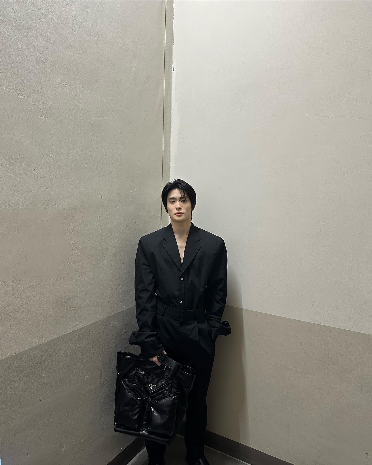 PRADA・アンバサダーのNCT127・ジェヒョン シックなスーツがかっこいい🖤