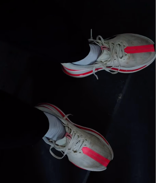 大迫傑、朝の“靴選び”に込めた哲学　練習前の一枚に「らしさ全開」の声