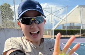 「モケモケさせちゃった！！」田中愛美、コートでのオフショットにファンほっこり「明日から頑張ります！