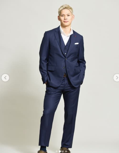 日本代表バレーボール選手・西田有志　最後の宣材写真でバッチリカッコつける！