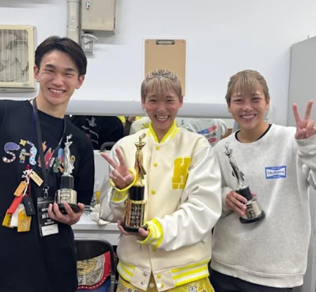 第2代RISE QUEENアトム級王者・宮﨑小雪、2R KO勝利！狙いのハイキック炸裂『慢心せず更なる飛躍へ』