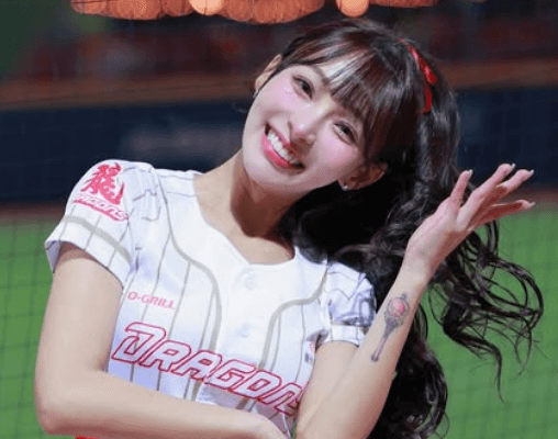 あなたは勝利の女神です」台湾No.1チアのリン・シャン、”ビクトリー・ショット”の披露に反響続出！「りんちゃんかわいい」