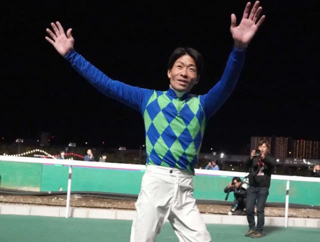 元地方騎手の森泰斗、明日の船橋競馬に「表彰式に出席」と笑顔で告知