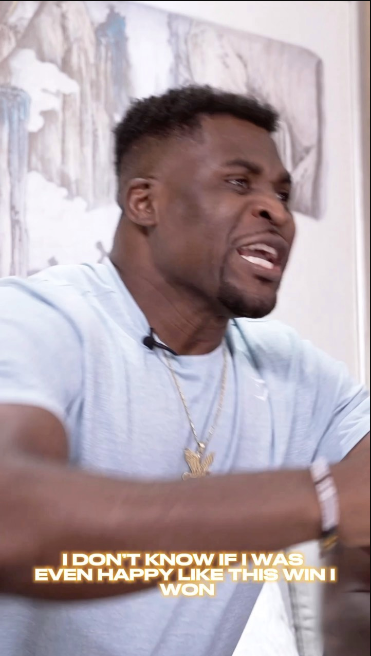 元人類最強も大興奮🔥アデサニヤの失神KOに飛び跳ねるフランシス・ガヌー🤩