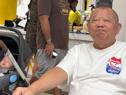 「完全に一致」笑福亭鶴瓶、隣の赤ちゃんと”瓜二つ”に!?