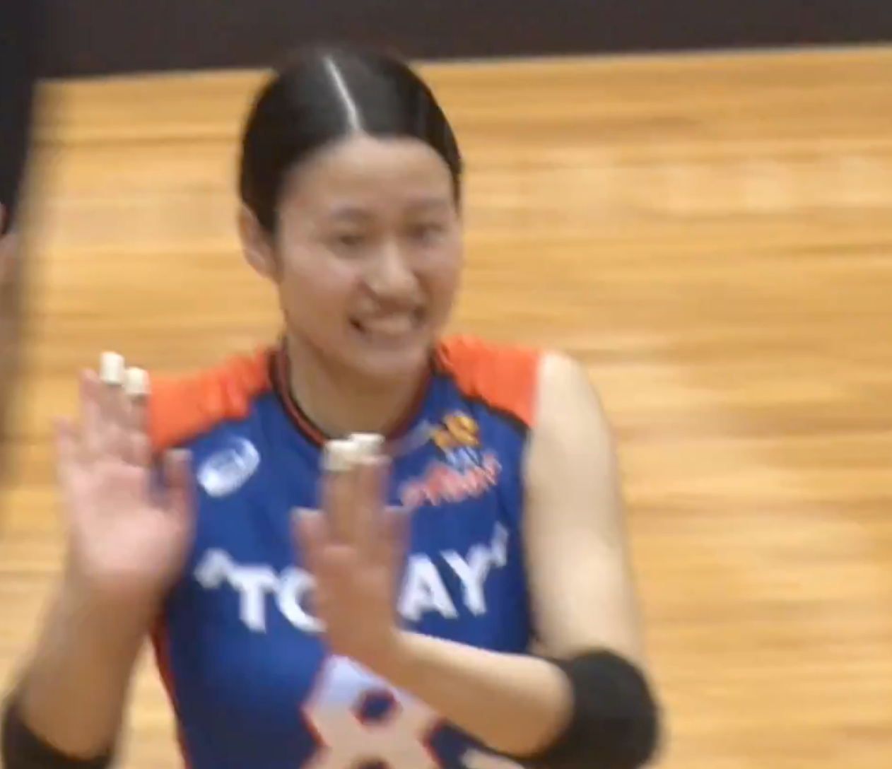 Ｖリーグ女子　東レアローズ vs. KUROBEアクアフェアリーズ 2022/3/16【ハイライト】