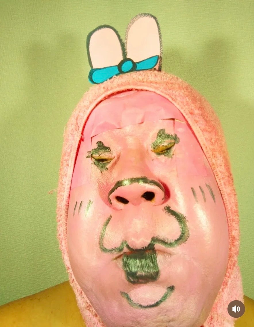 石ちゃん、“おぱんちゅうさぎ”になる