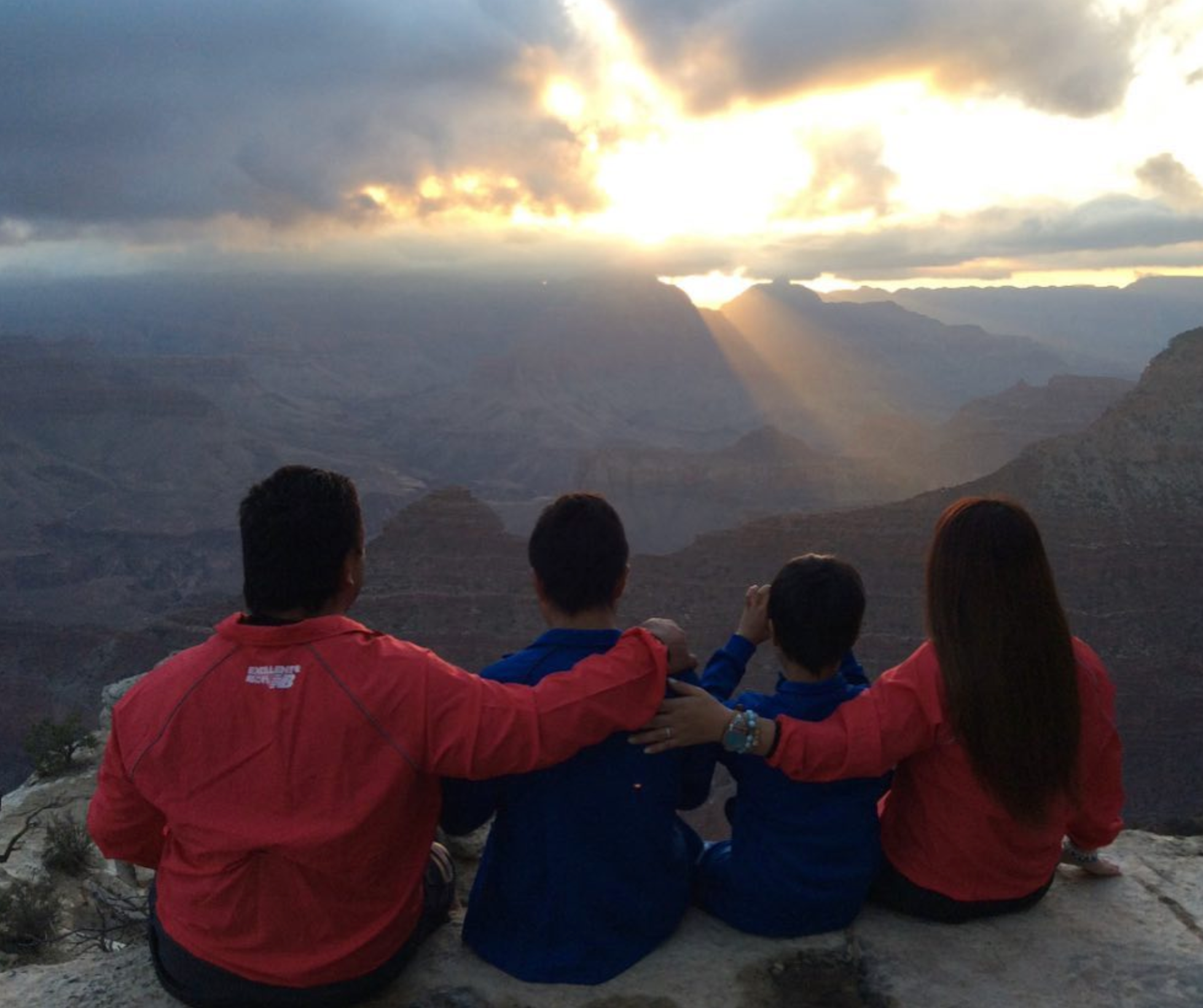 北斗晶さんが長男の結婚で祝福殺到💐家族写真を添え”これからの写真にもう1人家族が増えること”に喜び😊