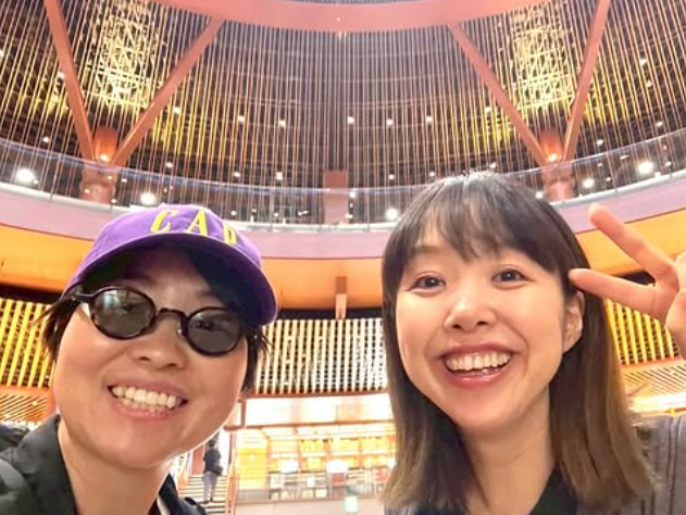 「イモトアヤコが金沢で5ヶ月ぶり再会」中村涼子との笑顔ショット公開