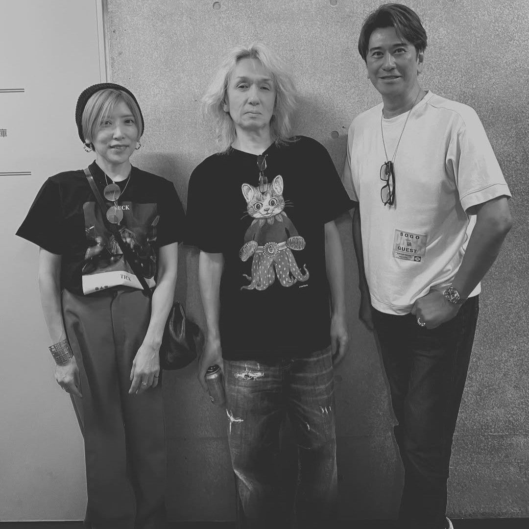 BUCK-TICKのライブ会場にあのシンガーと俳優が仲良く参戦！メンバーとの豪華ショットが話題に