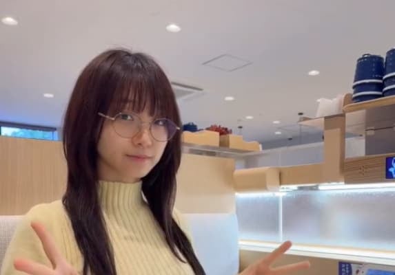 外食ではしゃぐコスプレイヤー・伊織もえが可愛すぎる！「どんどん可愛く綺麗になりますね」と話題に！