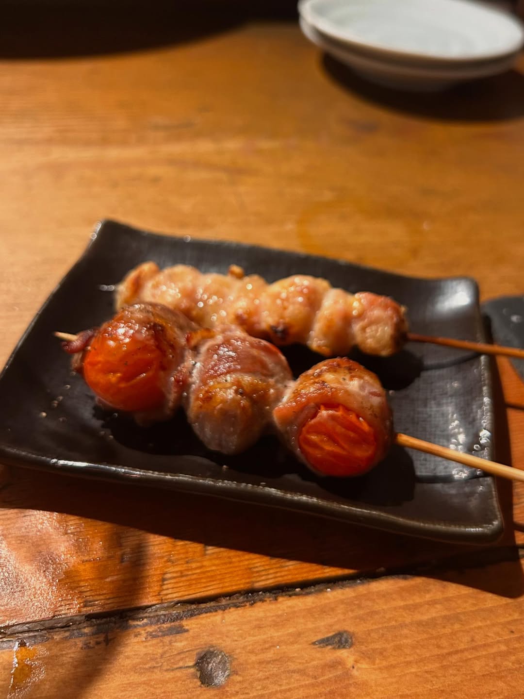 女優兼タレント・葉月里緒奈、酒豪のお友達からのギフトを公開！「呑まないという選択肢は与えられないみたい」