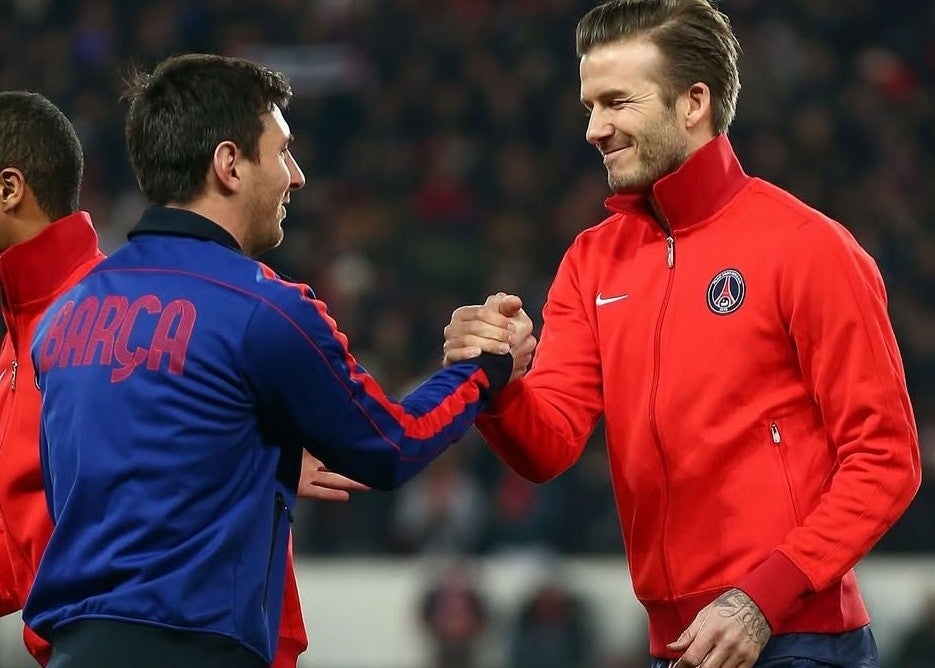 ベッカムがリスペクトする〇〇のバースデーに懐かしの2ショットを公開！「2人のキング！」「世界のベストプレーヤー」とファン歓喜