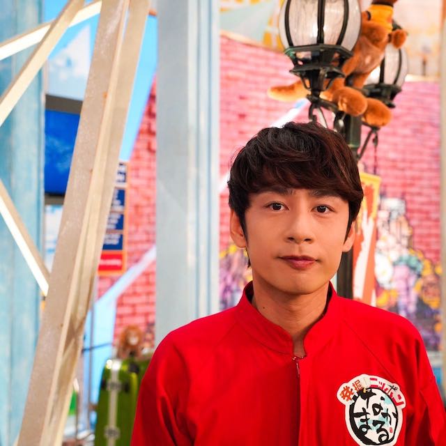 KAT-TUN・中丸雄一が旅番組で「久しぶりにスタジオ来た！」オフショット公開✨