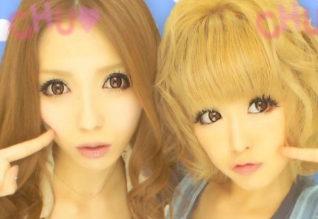 鈴木奈々、中学生時代の“ギャル全開”プリクラ公開　兄嫁との長年の絆も明かす