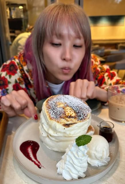 歌手・LiSAが食べまくりの日常を報告！ライブに向けてエネルギーチャージ！！