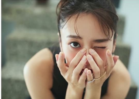 近藤千尋　「じーーーー笑」VERY発売中！マタニティ撮影の裏話と選び抜いた1枚