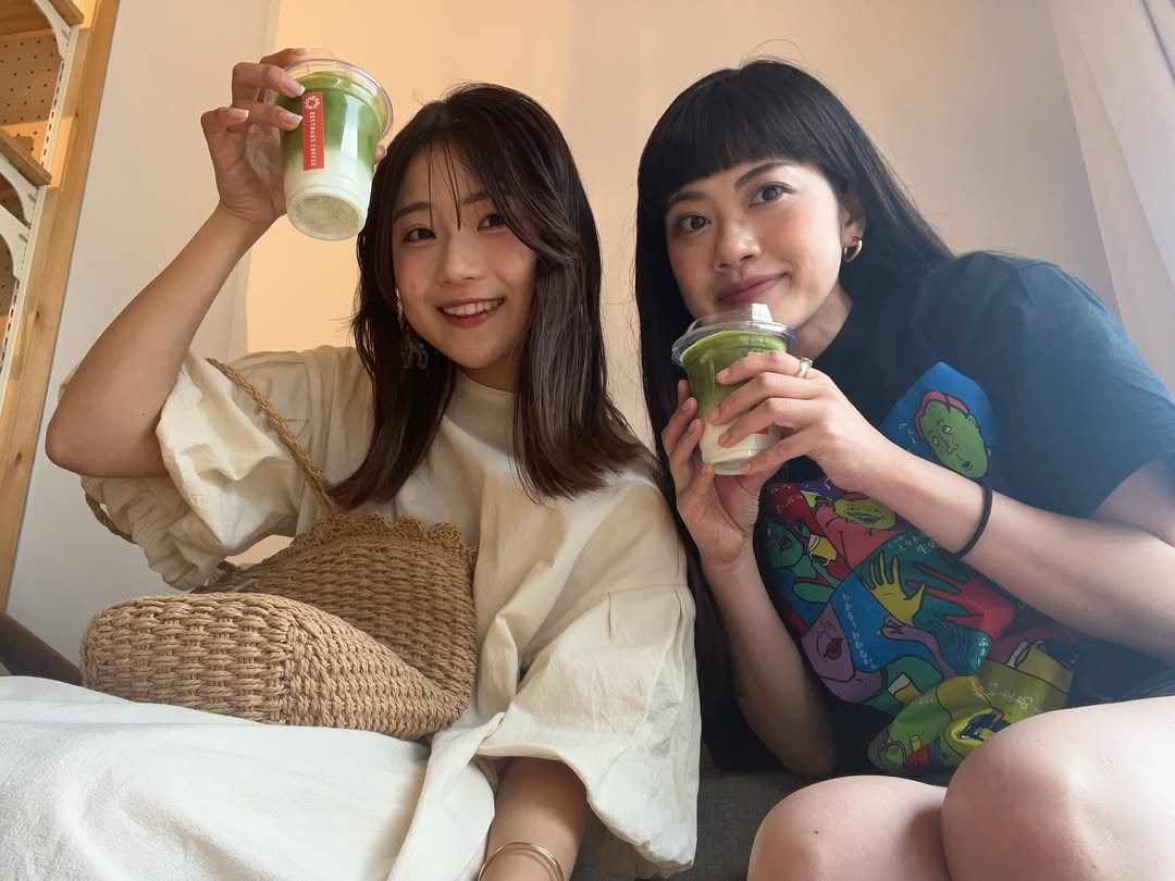 「ずっと、テレビの時みたいに面白いです」IBCアナウンサー・徳岡伶美、あのトレイルチャレンジャーとツーショット！