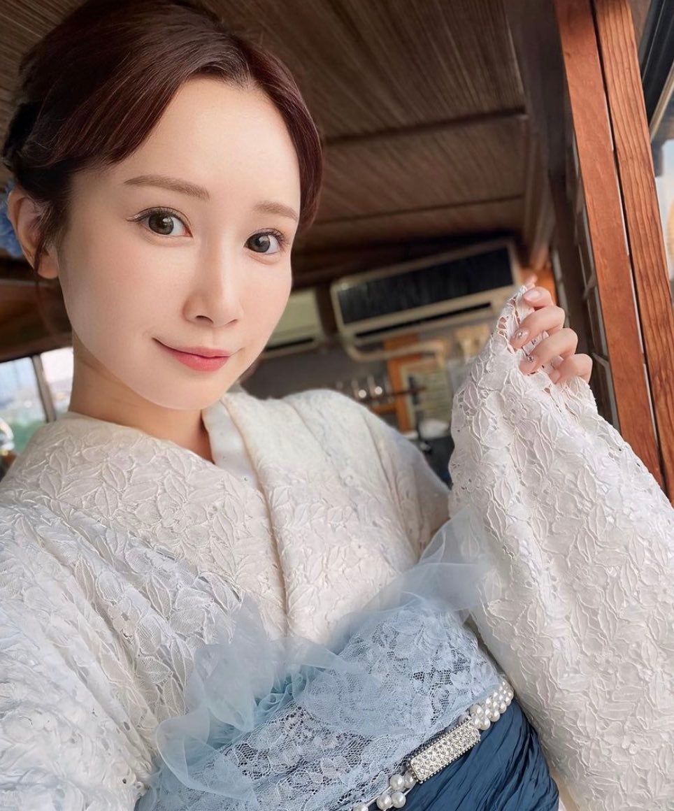 あの有名女性タレントが「浴衣で屋形船！？」