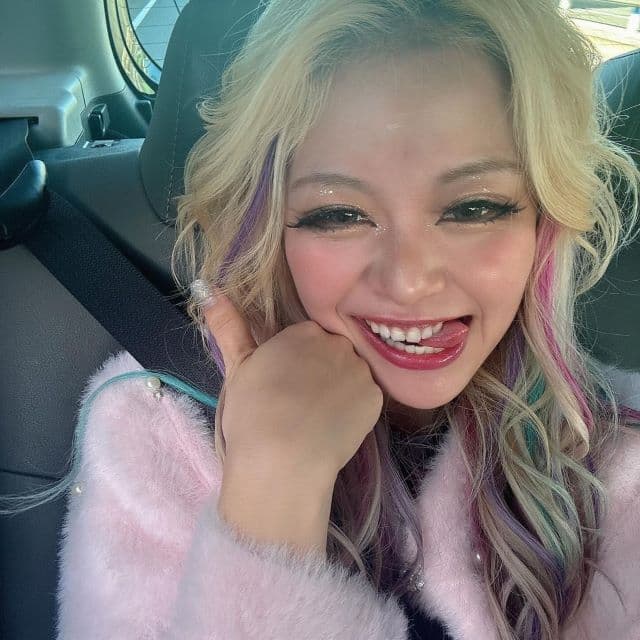 「生きてるだけで世界救ってる」エルフ荒川、最強ギャルマインドでファンを勇気づける！