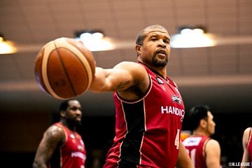 まさかの現役復帰…千葉ジェッツを救うジェフ・ギブスの決断