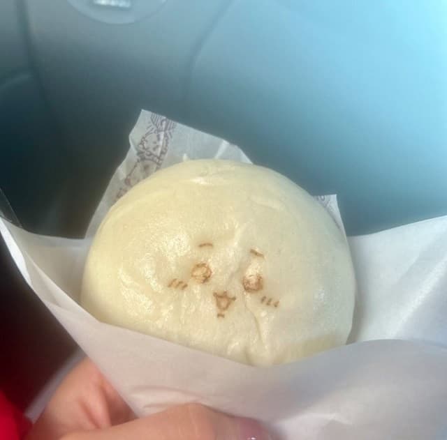 「か、か、かわいい...」あの剣道好き美女タレントが朝から”ちいかわ中華まん”に癒され投稿