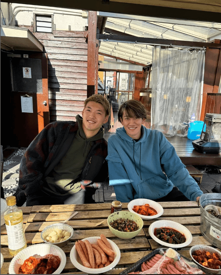 堂安律がBBQでオフを満喫✨