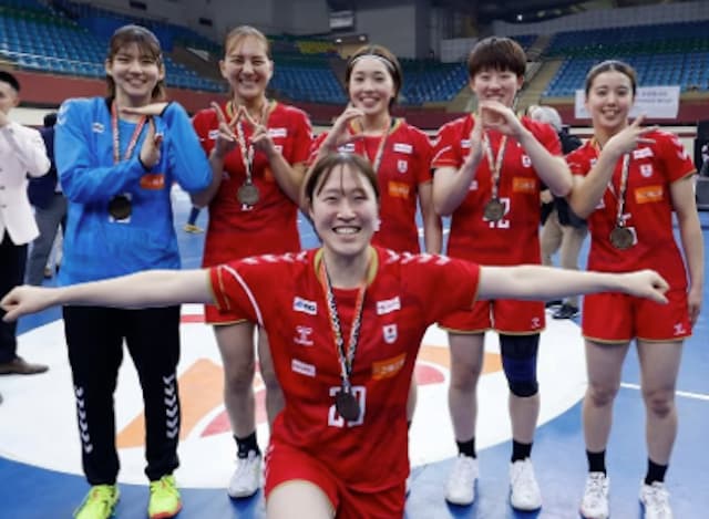 女子ハンドボール日本代表・榊真菜『いつまでも背中を追い続けます』東女体の絆が再び！