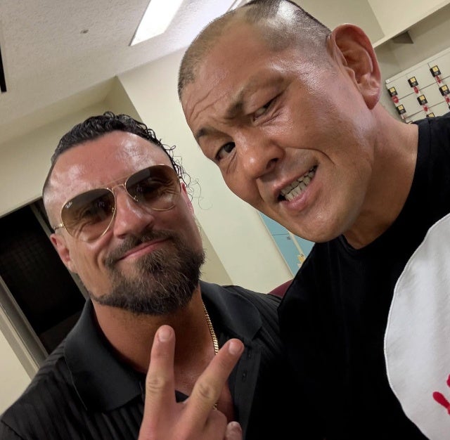 再会に感慨！鈴木みのる、マーティ・スカルとのツーショット公開