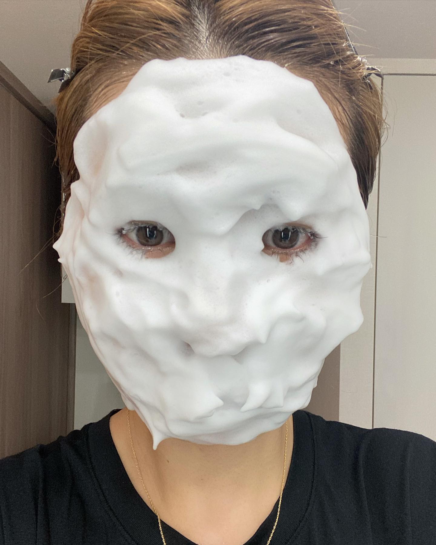 洗顔中の木村沙織さんは〇〇似😂⁉️「スケキヨ⁉︎」「ジェイソン😮」