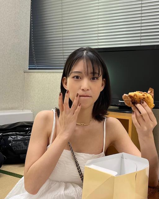 森川葵 ケーキを頬張る姿が可愛すぎると話題に！「赤ちゃんみたい…」