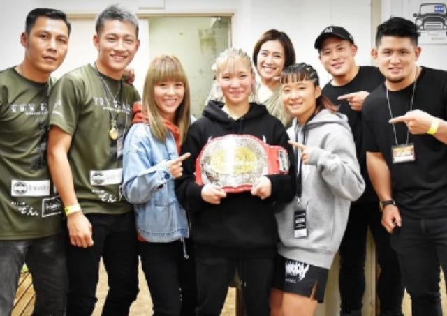 キックボクサー・宮﨑小雪、無敗の4周年！“JKチャンピオン”の夢から始まった物語