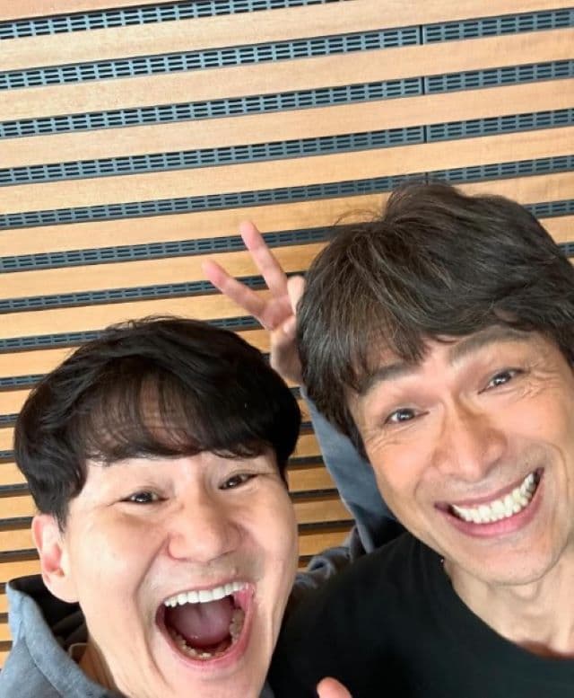 南原清隆が江口洋介との2ショットを公開「これからも 楽しく一緒に生きて行こうねー！」