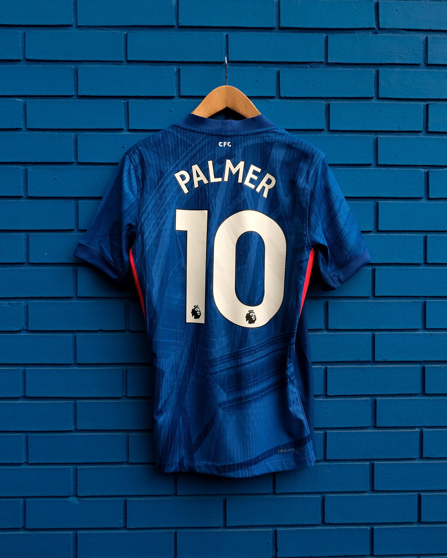 チェルシーが来季の”背番号10”を発表！背負うのは24-25でチームをCL権に導いた立役者に