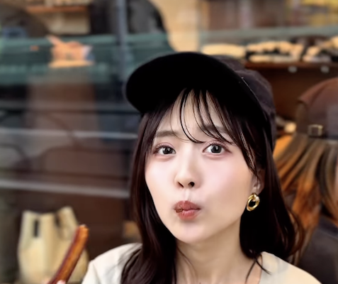 新田さちかがチュロスを食べる動画を公開！「可愛すぎる」とファン歓喜