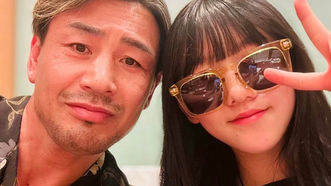 「あいみょんに似てるー」魔裟斗＆矢沢心夫婦の13歳長女、顔出し仲良し親子2ショット公開にファン歓喜！