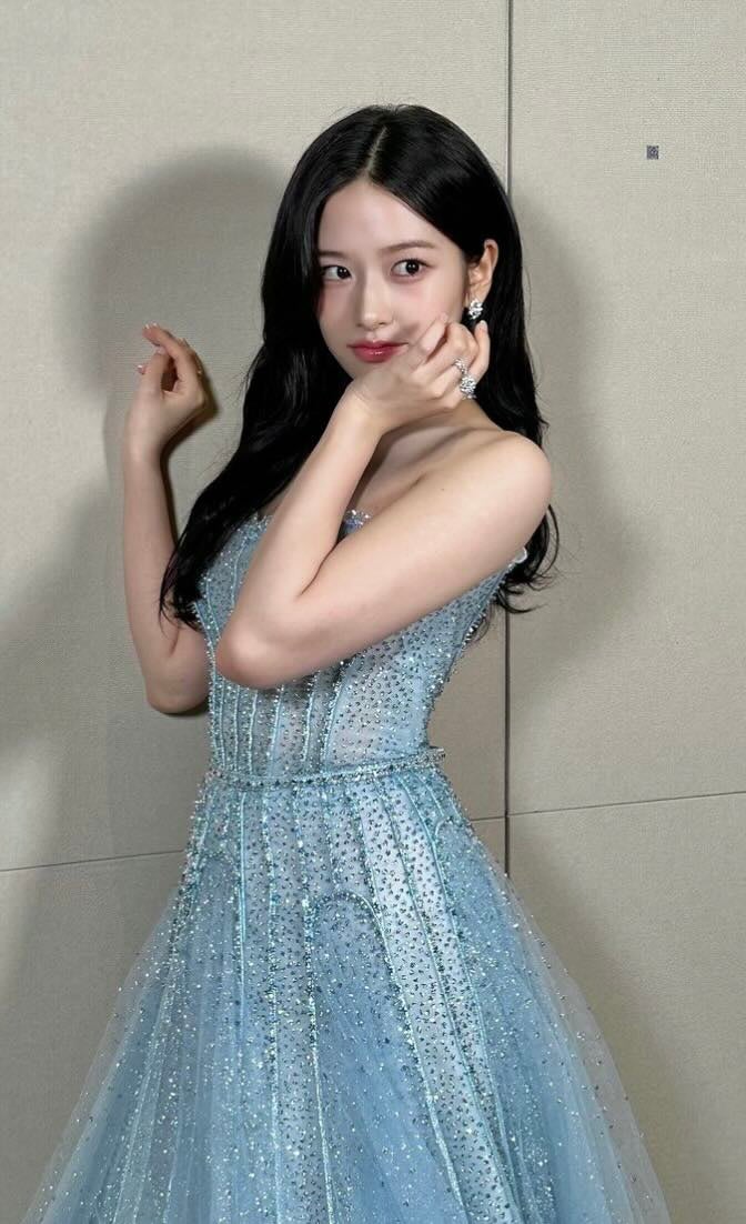 「リアルお姫様」大人気韓国アイドルの可愛すぎるオフショットが世界中で話題に