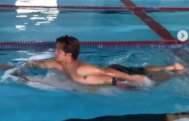 プロサーファー・大原洋人 パドルトレーニングの様子を披露！ビフォーアフターでスピード差が！？