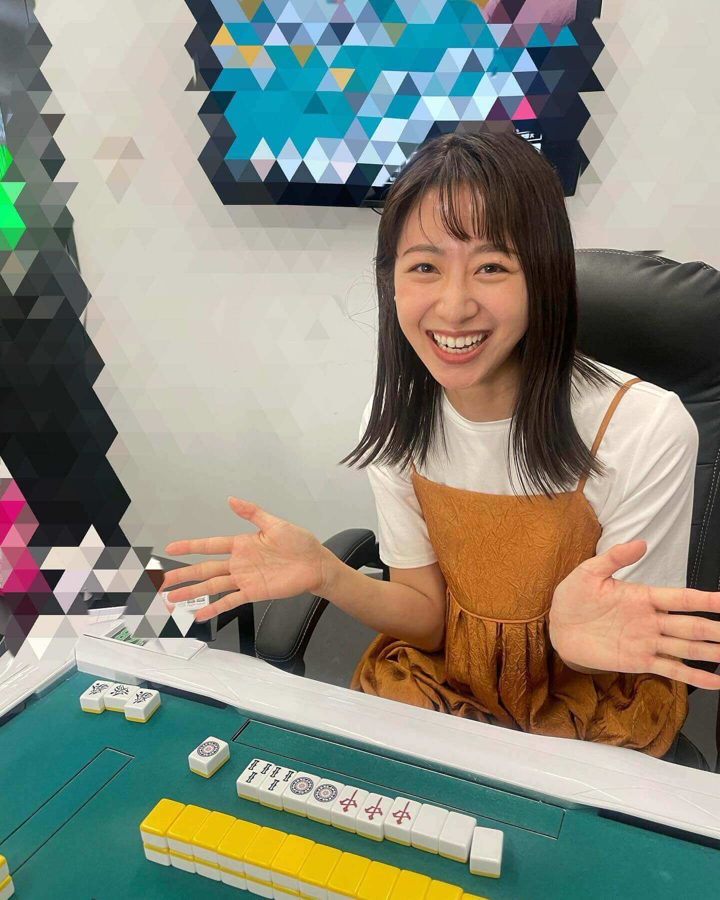 プロ雀士テレ朝美人アナの投稿に「五巡目ツモですか？はや！」とファン驚愕