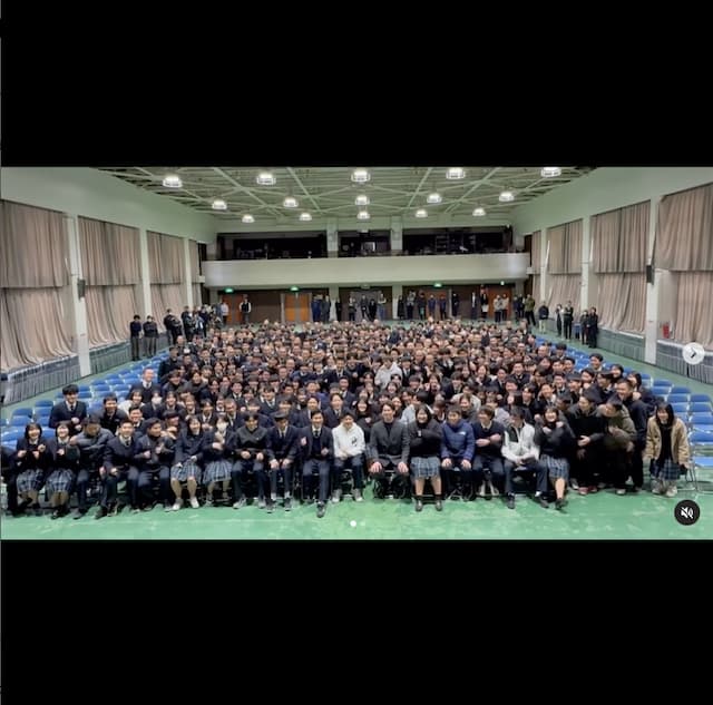 前田健太、大阪の高校に特別授業を開催！生徒も感謝「マエケンありがとー！！！」