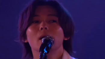 岸洋佑がライブ動画で魅せた！話題曲「ナルシスト」にファン感涙