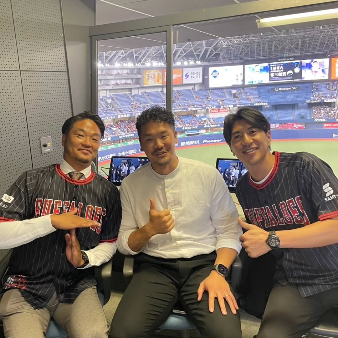 「カブトムシを売りに来た！？」元プロ野球選手・近藤一樹、田中大貴と元オリックスの〇〇〇とスリーショット！