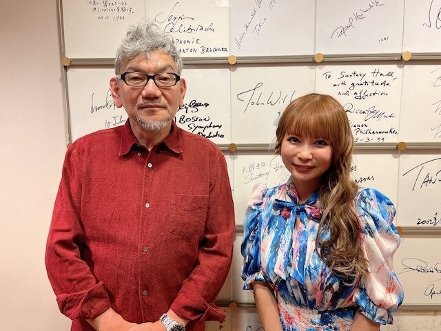 アニメ好きタレントが成功したオタクに 巨匠との2ショットにファン歓喜