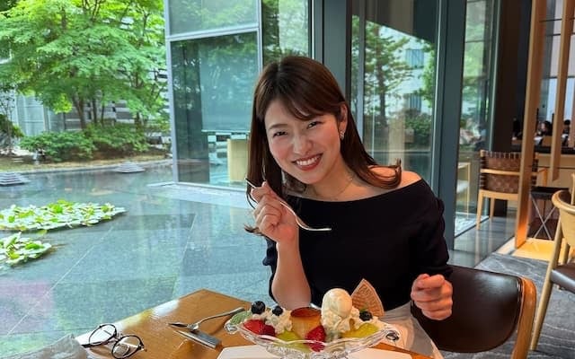 「めっちゃ旨そう」テレ朝アナウンサー・安藤萌々、“スイーツ”オフショットにファンからコメント続々