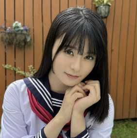 星名美津紀、セーラー服姿で「放課後デート」気分！最新グラビアが話題！！