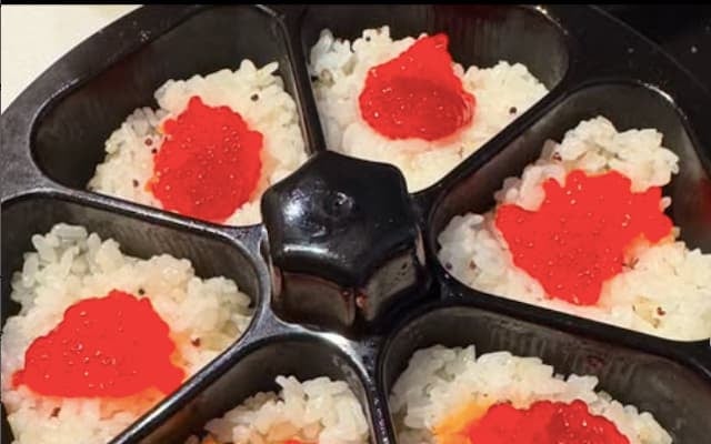 「幸しか詰め込まない日」西山茉希が贅沢おにぎりの写真を投稿！