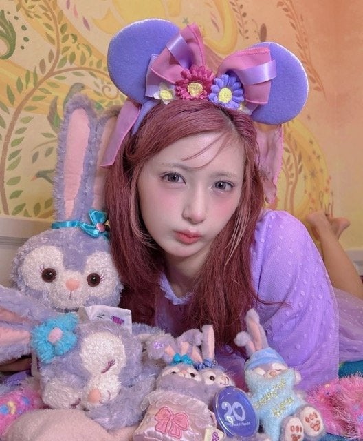 しなこ、念願の「ラプンツェルルーム」宿泊に感激　「本当に嬉しい…」と母に感謝