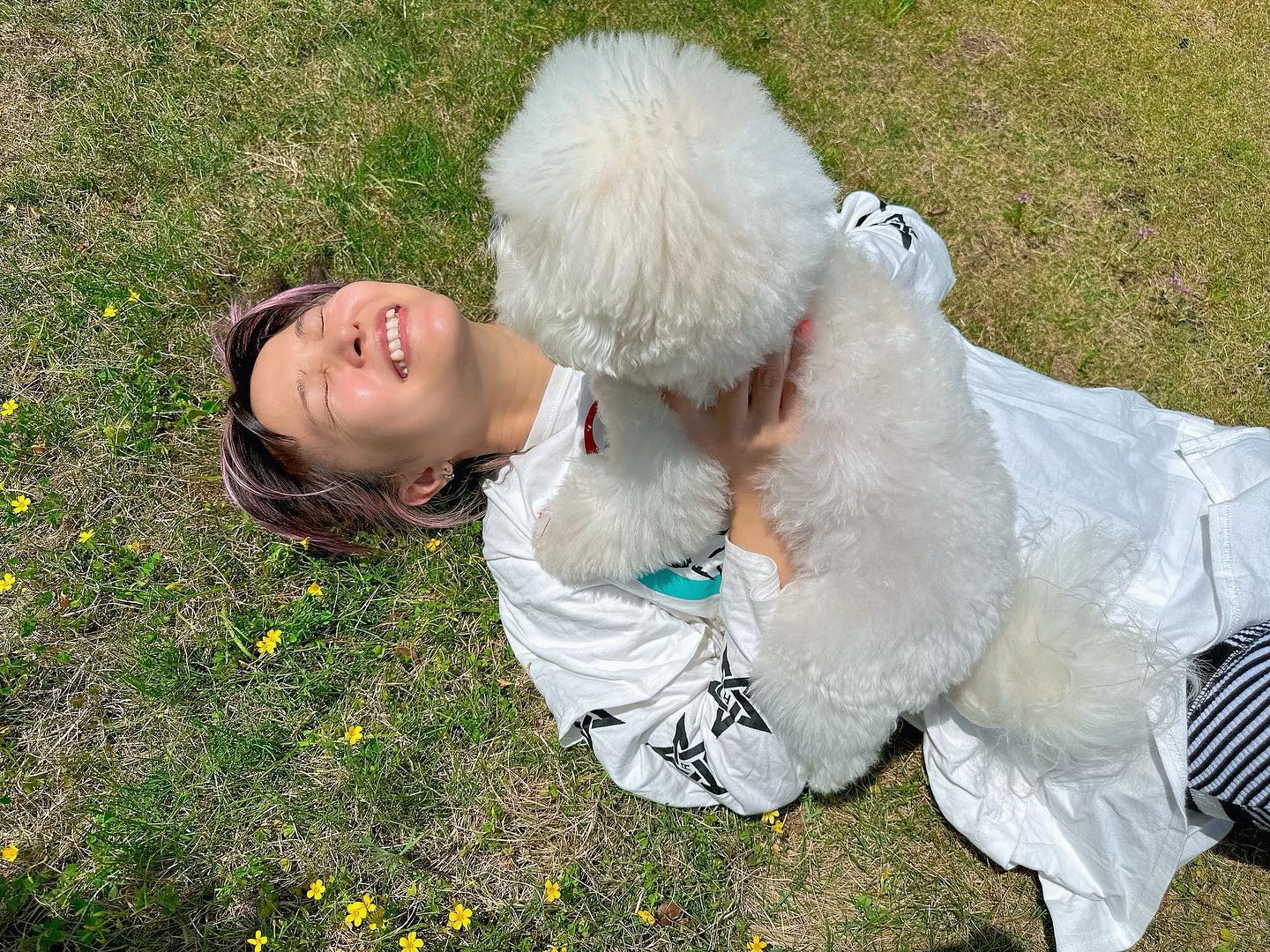 第1子誕生報告で話題のLiSAがこどもの日ショットを公開👶🎏ハグショットが可愛すぎると話題に💗