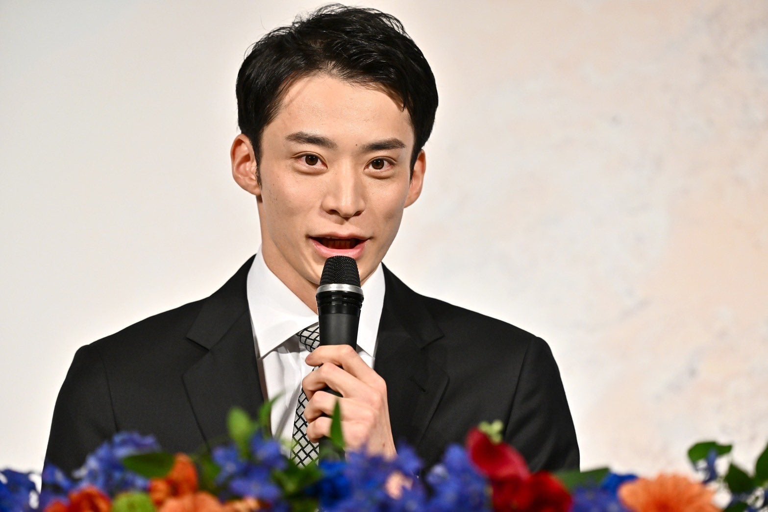 入江陵介が現役引退を表明「盟友」のサプライズ登場に涙